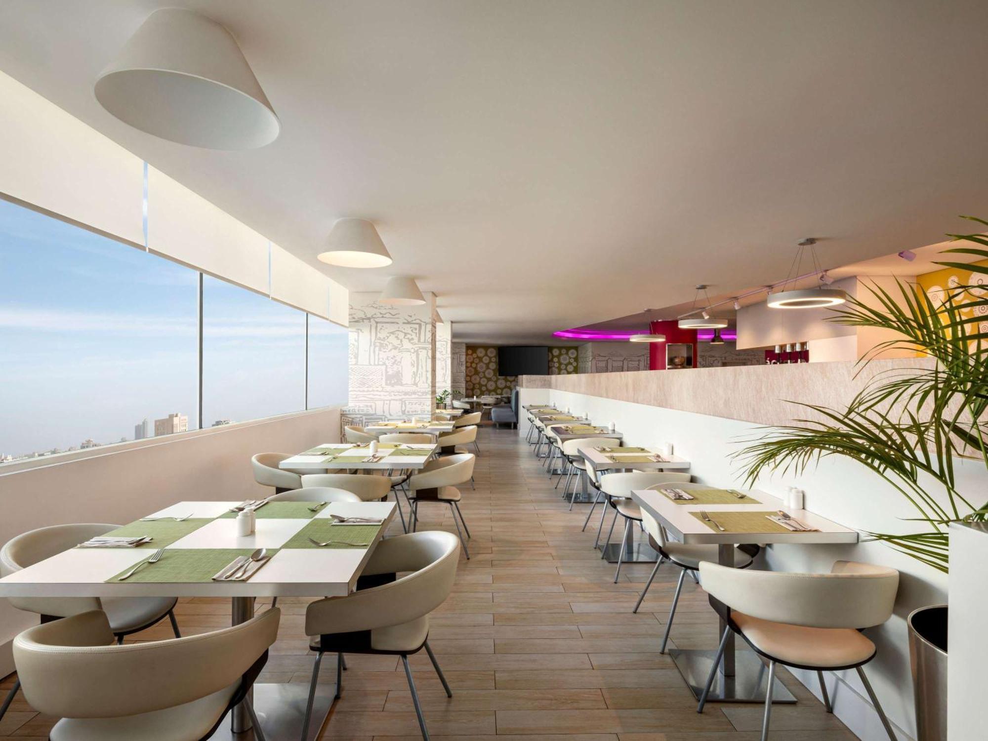 מלון Ibis Styles שארג'ה מראה חיצוני תמונה